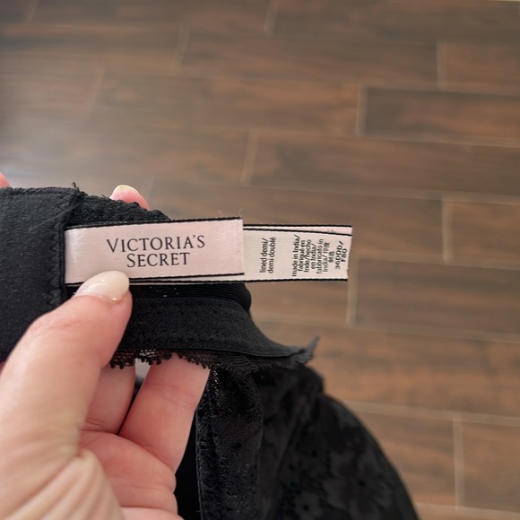 VS Body by Victoria lined Demi Bra Sz 36DDD - Picture 3 of 4
